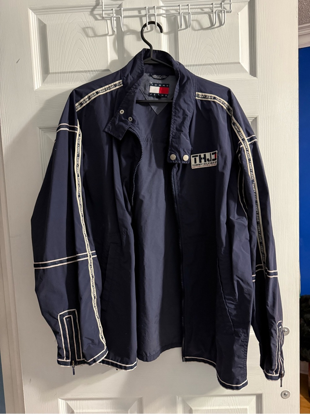 Tommy Hilfiger Men's Navy Windbreaker with White Trim